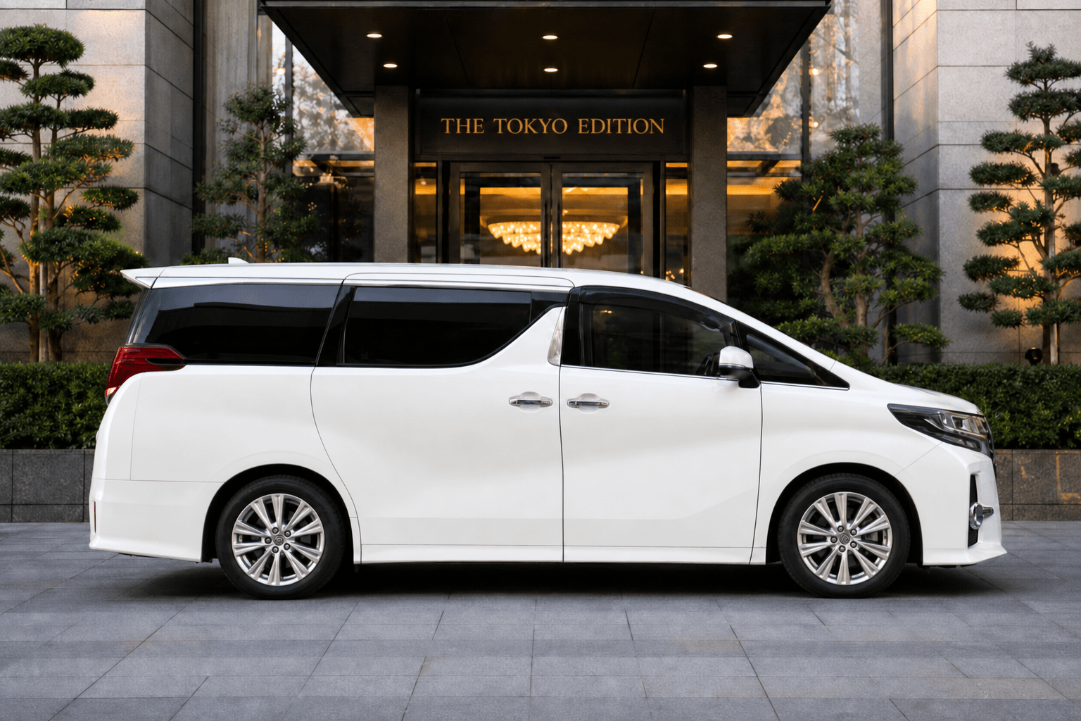 7 суудалтай Alphard буюу ижил түвшний загвар